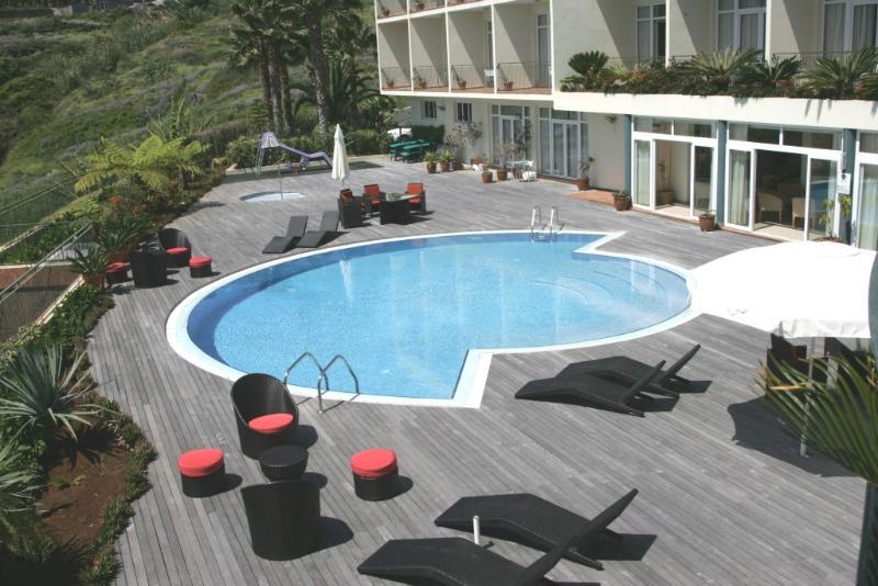 Hotel Do Campo Ribeira Brava Exteriör bild